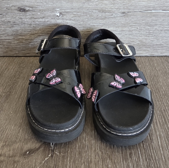 Wonder Nation Black Patent Platform Sandals with Pink Butterfly Accents Size 3 - Picture 2 of 9